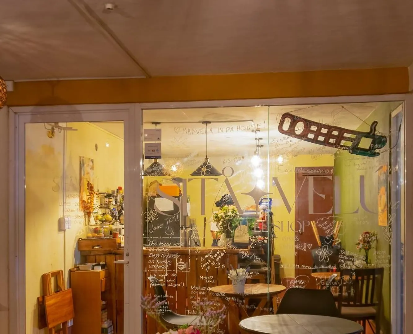 Holiday home Quaint! Ample 4 Bedroom 4Bathroom, Pool, Wifi, One Block From Park Aleman Merida